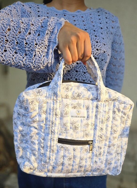 QUILTED LUNCH BAGS